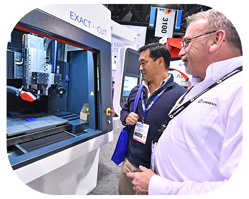 Attendees are watching live demo at MD&M West